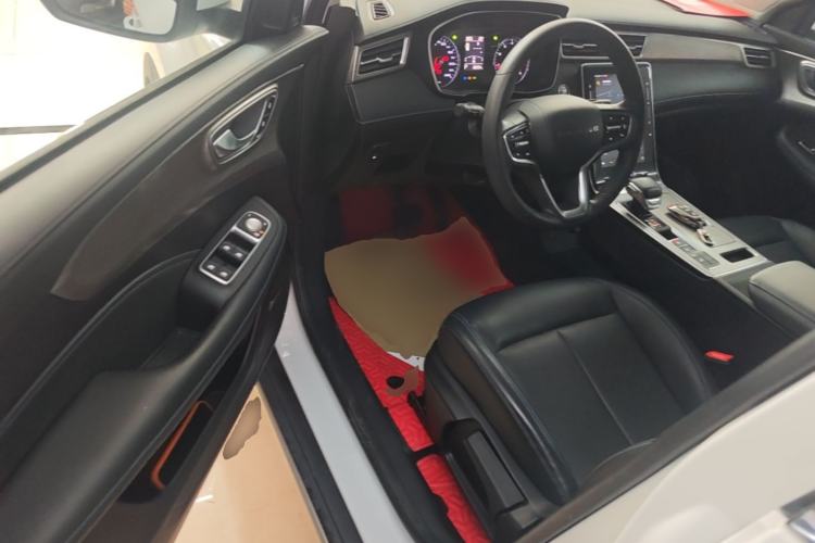 Used Roewe RX5 2022 330TGI Automatic National Style Edition Driver Seat