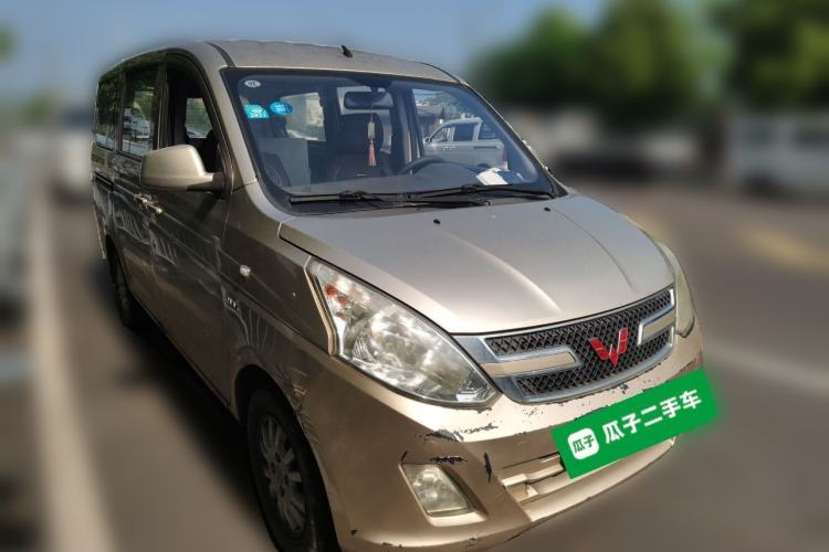 Used Wuling Rongguang V 2016 1.5L Practical Version Non-Power-Assisted