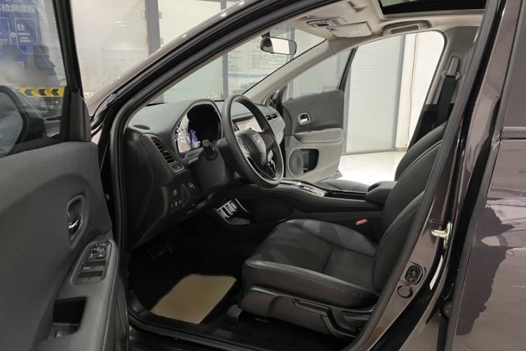 Used Honda Vezel 2020 1.5L CVT Pioneer Edition