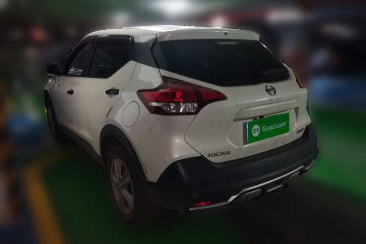 Used Nissan Kicks 2020 1.5L XE Manual Cool Edition