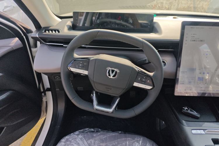 Used Changan Eado PHEV 2025 Smart New Blue Whale 145KM Battleship Edition