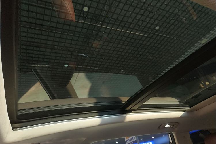 Used Buick GL6 2018 18T 6-Seater Prestige Model Headliner