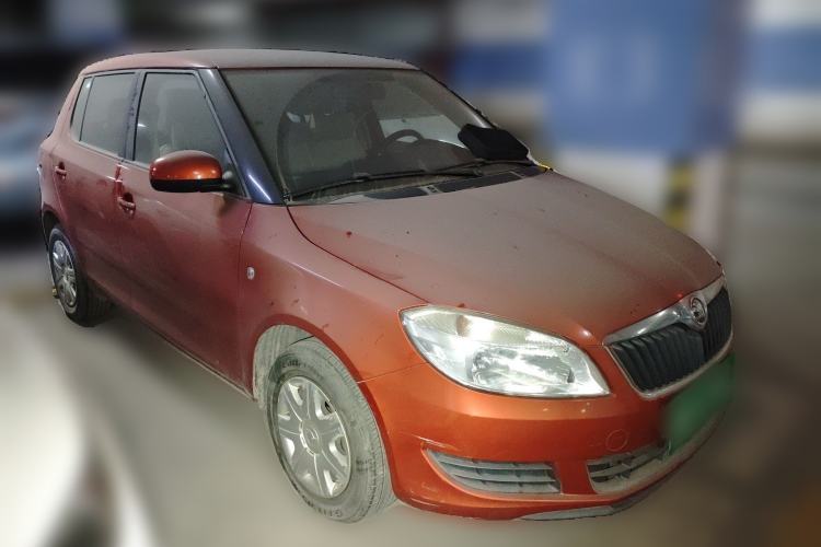 Used Skoda Fabia 2014 1.4L Automatic Crystal Edition