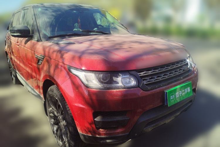 Used Land Rover Range Sport 2014 3.0 SC V6 HSE DYNAMIC Front Right 45 Deg