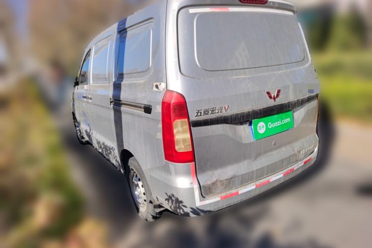 Used Wuling Hongguang V 2019 1.5L Jingqu Edition Sealed-Window Vehicle China VI LAR