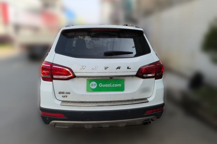 Used Haval H6 2015 Revised Version Sport Edition 1.5T Manual Transmission Two-Wheel Drive Elite Grade
