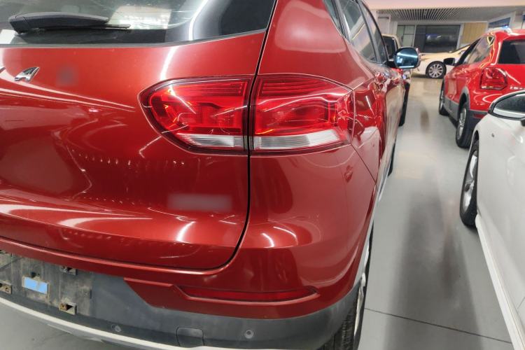 Used Haval H2s 2017 Red-Label 1.5T Dual-Clutch Elite Model