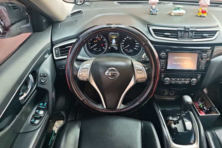 Used Nissan X-Trail 2014 2.5L CVT Luxury Edition 4WD
