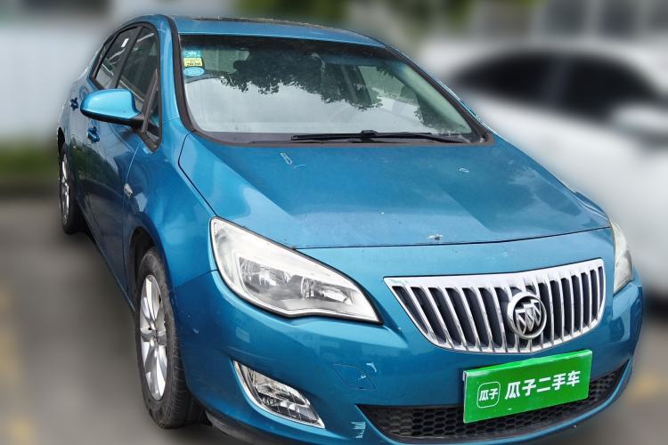 Used Buick GT 2013 XT 1.6L Automatic Fashion Edition Front Right 45 Deg