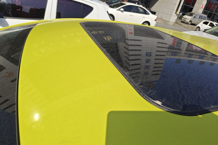 Used Toyota YARiS L Zhi Xuan 2016 Revised Version 1.5G CVT with Dynamic Sunroof
