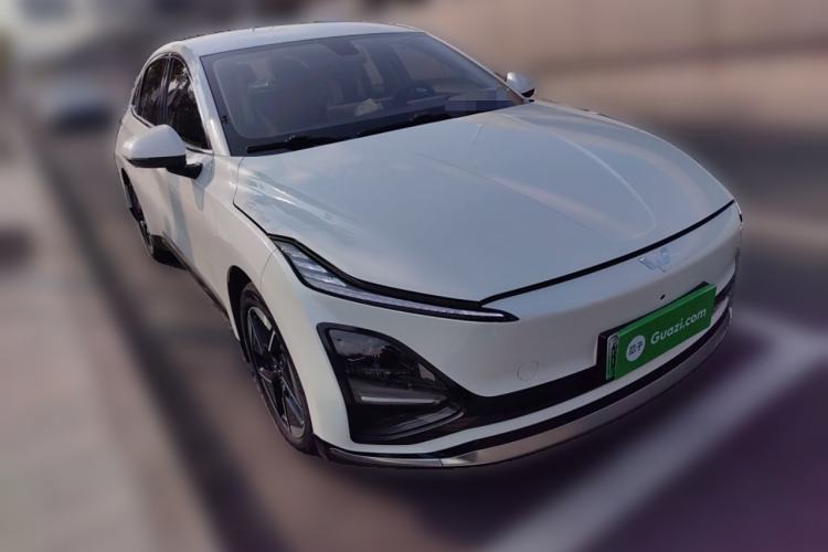 Used Wuling Xingguang 2024 Co-Creation Edition 510 Advanced Model Front Right 45 Deg