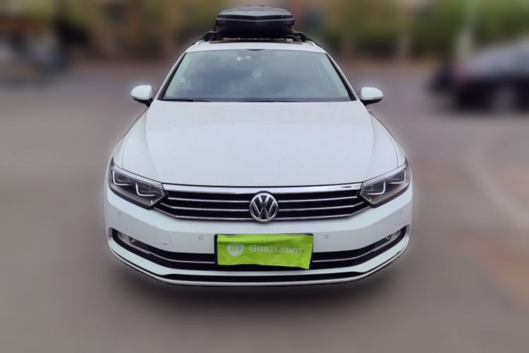 Used Volkswagen Variant 
