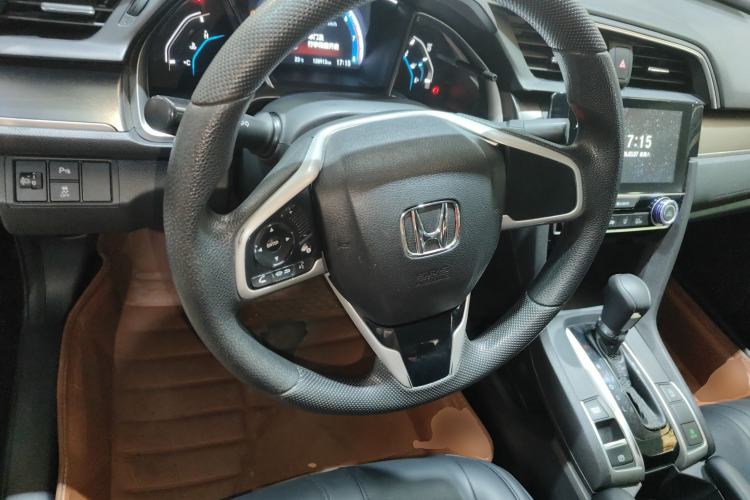 Used Honda Civic 2016 220TURBO CVT Luxury Edition
