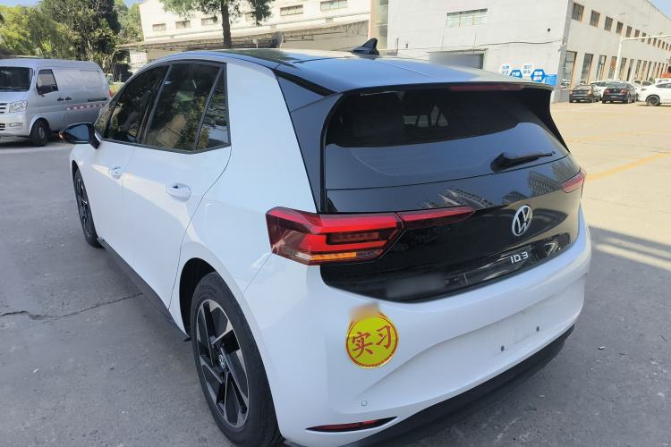 Used Volkswagen ID.3 2024 Outstanding Edition
