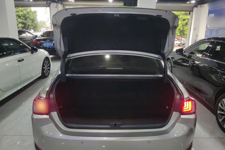 Used Lexus ES 2022 200 Excellence Edition