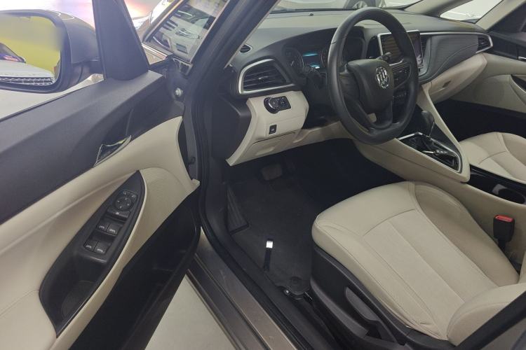 Used Buick GL6 2019 18T 6-Seater Elite Version China VI Standard
