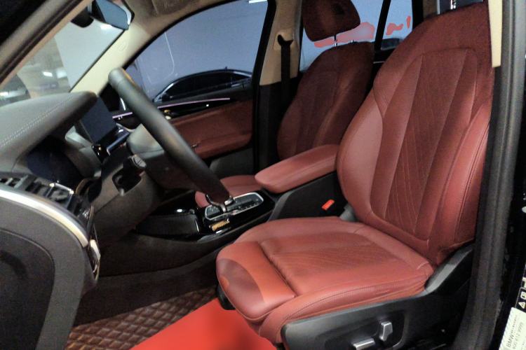 Used BMW X3 2022 xDrive25i M Sport Package Left Front Seat