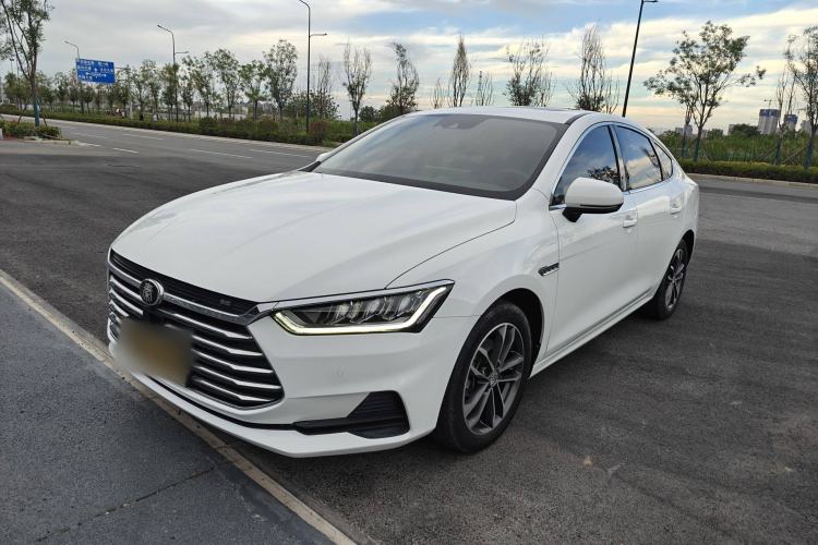 Used BYD Qin Pro 2019 Super Edition 1.5TI Automatic Smart Connect Flagship Model China V Standard