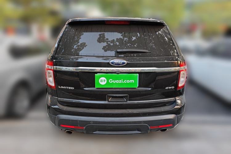 Used Ford Explorer 2013 3.5L Deluxe Model
