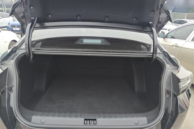 Used Dongfeng Aeolus Yixuan 2024 1.5T Automatic Jingqing Edition
