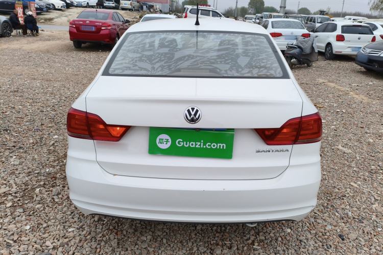 Used Volkswagen Santana 2016 1.4L Manual Fashion Edition
