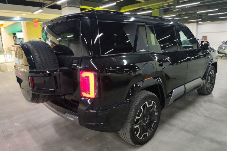 Used Formula Leopard Leopard 8 2025 Smart & Brave Flagship Edition 7 Seats