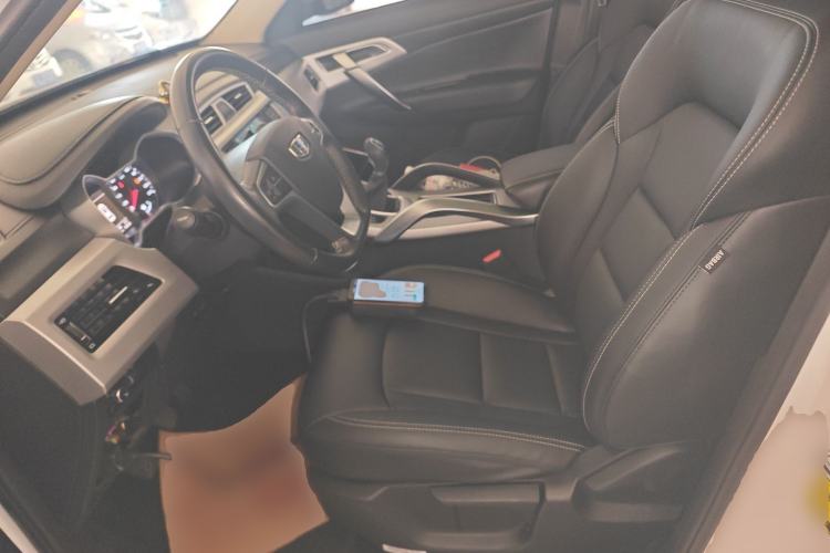 Used Geely Auto Emgrand X7 Sport 2016 2.0L Manual ZhiShang Version Left Front Seat