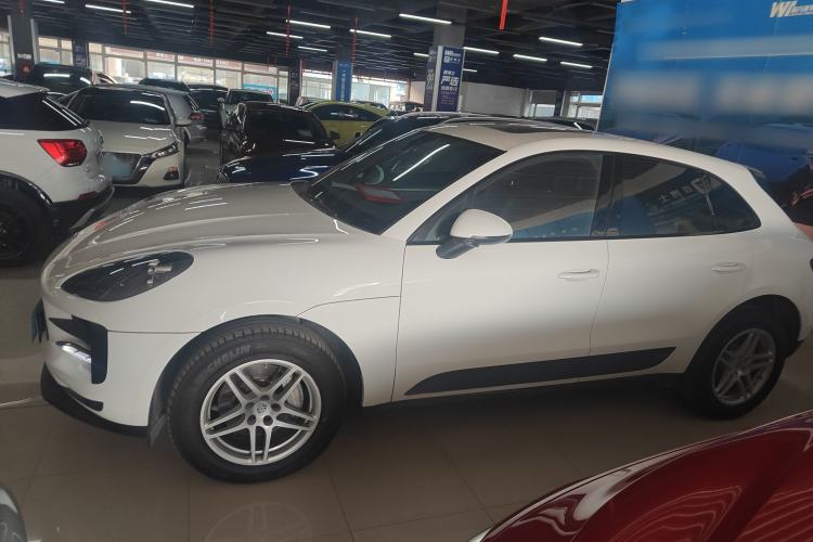 Used Porsche Macan 2018 Macan 2.0T