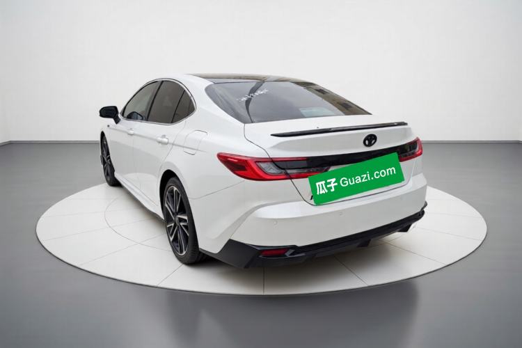 Used Toyota Camry 2024 Dual-Motor 2.0HS Sport Edition Exterior 3