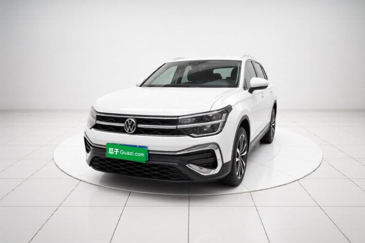 Used Volkswagen Tharu 2023 300TSI Two-Wheel-Drive Moonlight Edition