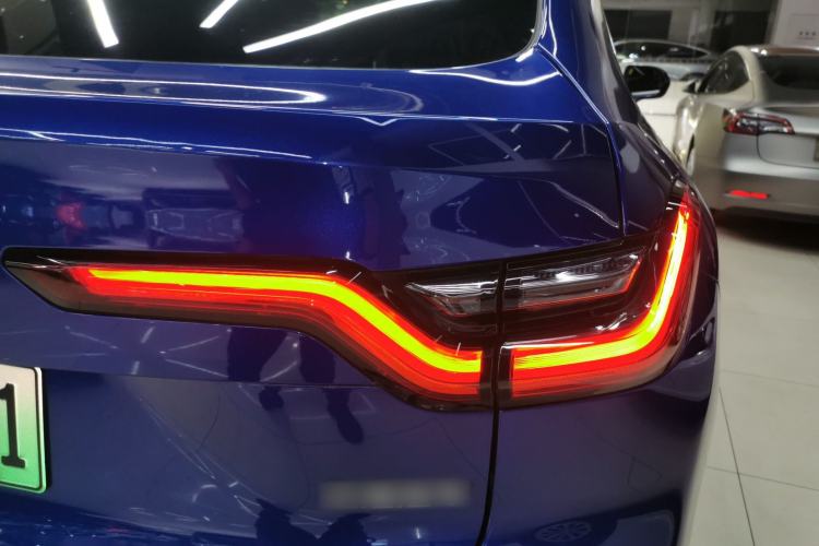 Used Nio EC6 2020 605 km Sport Edition Right Rear Taillight