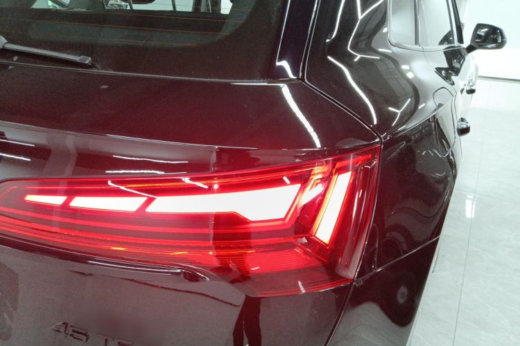 Used Audi Q5L 2022 Updated Version 40T Luxury Elegant Edition
