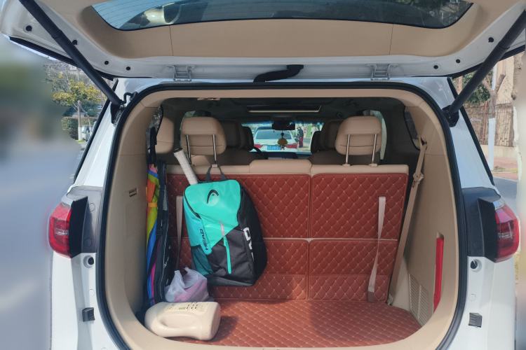 Used Buick GL8 2022 ES Land Cruiser 653T Luxury Model