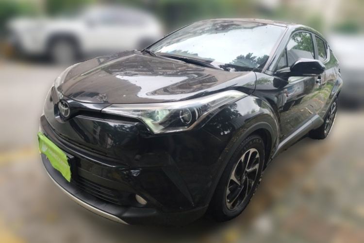 Used Toyota IZOA 2018 2.0L Yichi Version China VI Standard