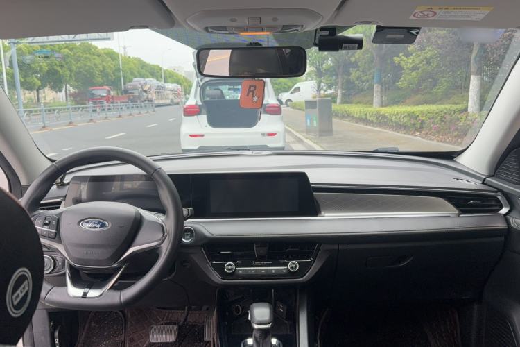 Used Ford Escort 2021 1.5L Automatic Diamond Edition Exterior 5