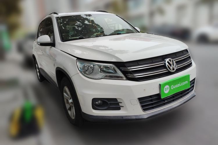 Used Volkswagen Tiguan 2012 1.8TSI Automatic Two-Wheel Drive Trend Edition Front Right 45 Deg
