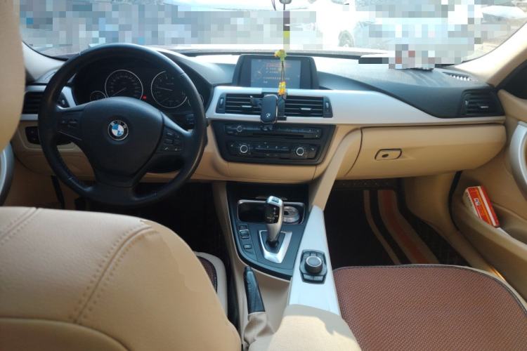 Used BMW 3 Series 2015 316Li Fashion Model