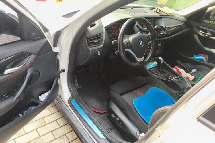 Used BMW X1 2013 sDrive18i Sport Design Package Driver Seat