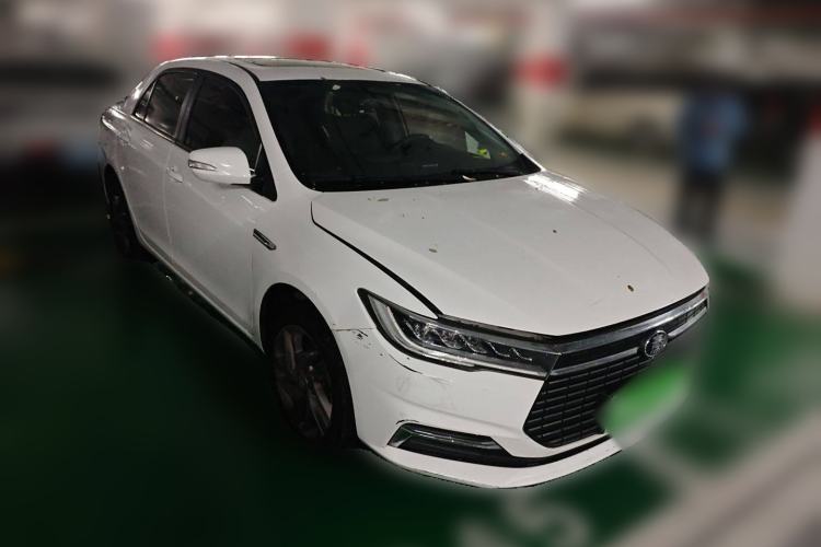 Used BYD Qin New Energy 2019 High-Range Luxury Model