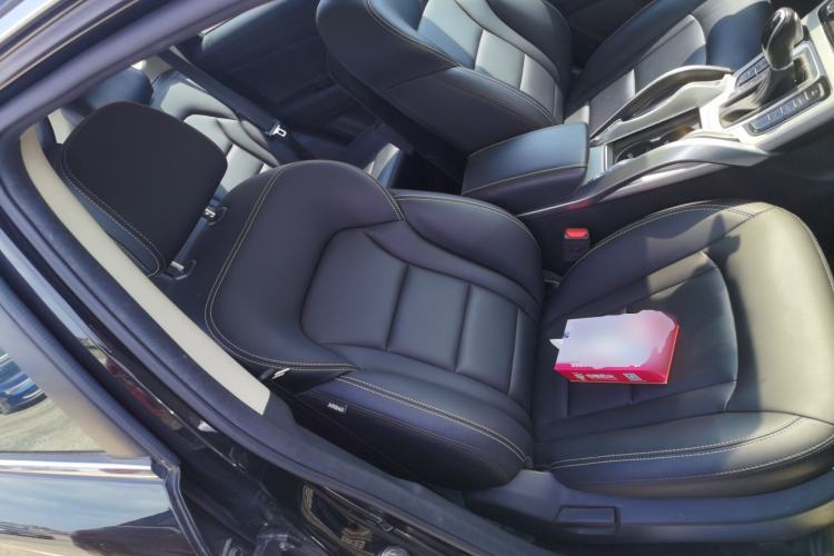 Used Geely Auto Emgrand X7 Sport 2016 1.8TD Automatic ZhiShang Model Right Front Seat