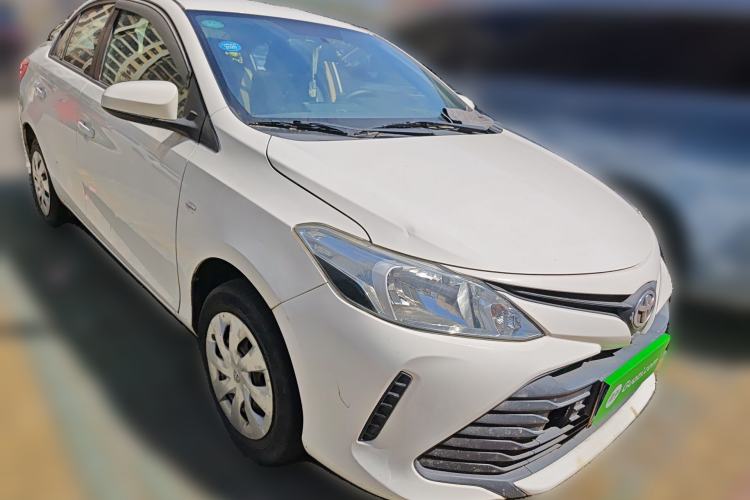 Used Toyota Vios 2017 1.5L CVT Innovation Edition Front Right 45 Deg