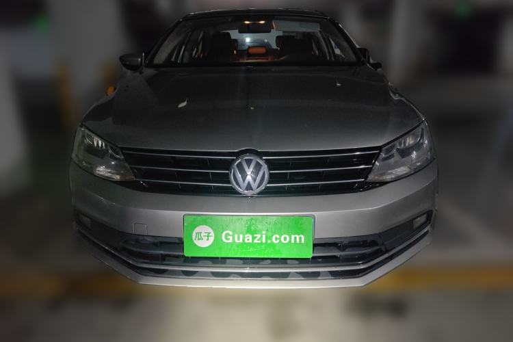 Used Volkswagen Sagitar 2017 230TSI Automatic Comfort Version Front