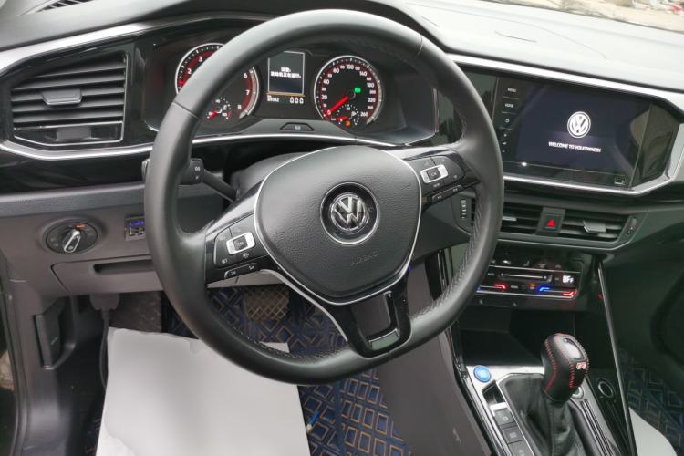 Used Volkswagen Tayron 2020 280TSI Two-Wheel Drive Luxury Connect Edition Steering Wheel