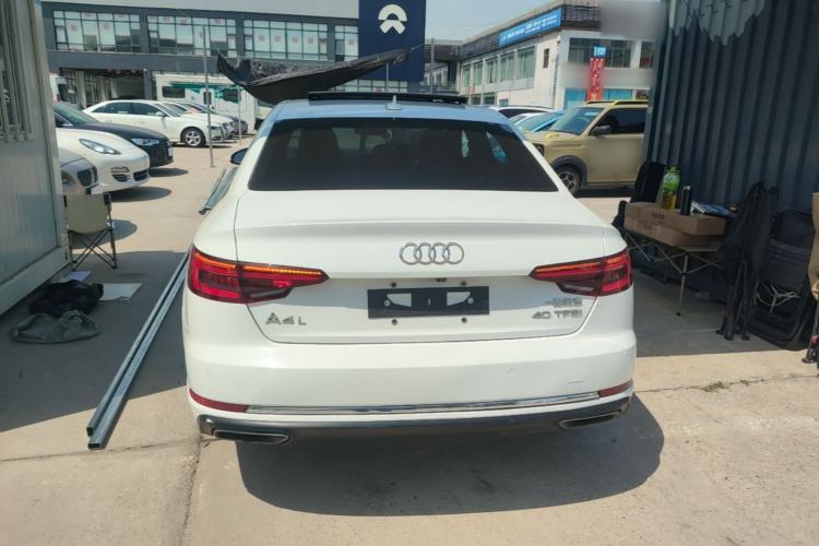 Used Audi A4L 2019 40 TFSI Ambition China VI Rear