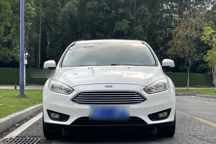 Used Ford Focus 2018 Sedan Classic 1.6L Automatic Trendy SmartDrive Edition