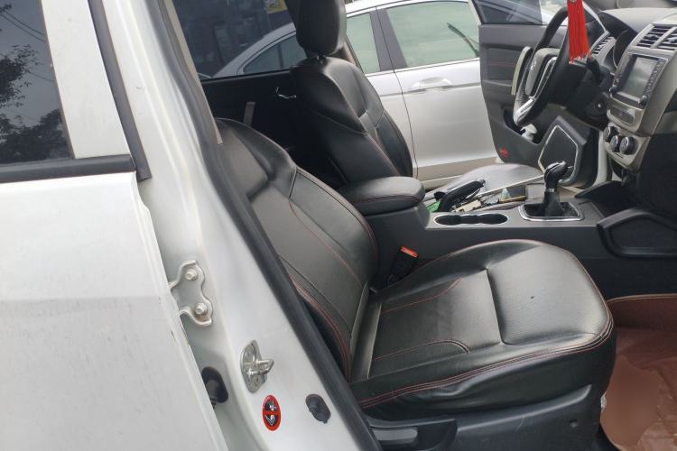 Used Geely Auto GX7 2015 Classic Edition 1.8L Manual Elite Model China V Standard
