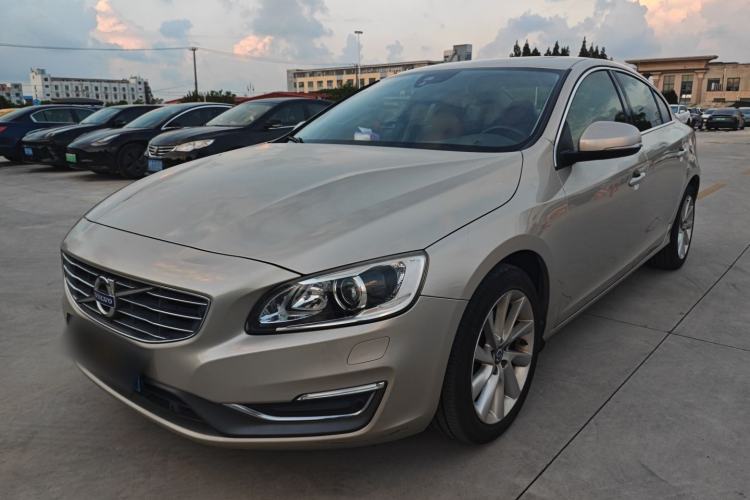 Used Volvo S60 2017 S60L T4 Smart Range Edition Guazi used car, China used car export, Used car for sale, Used cars, Cheapest cars for sale