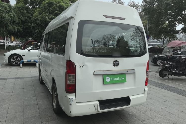 Used Foton Scenic G7 2015 2.0L Commercial & Travel Short Wheelbase High-Roof 486EQV4
