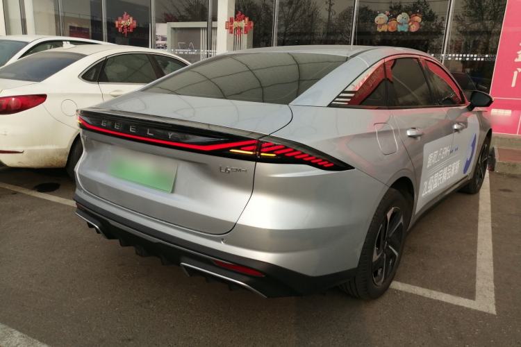 Used Geely Galaxy L6 2025 EM-i 140km Starship Edition