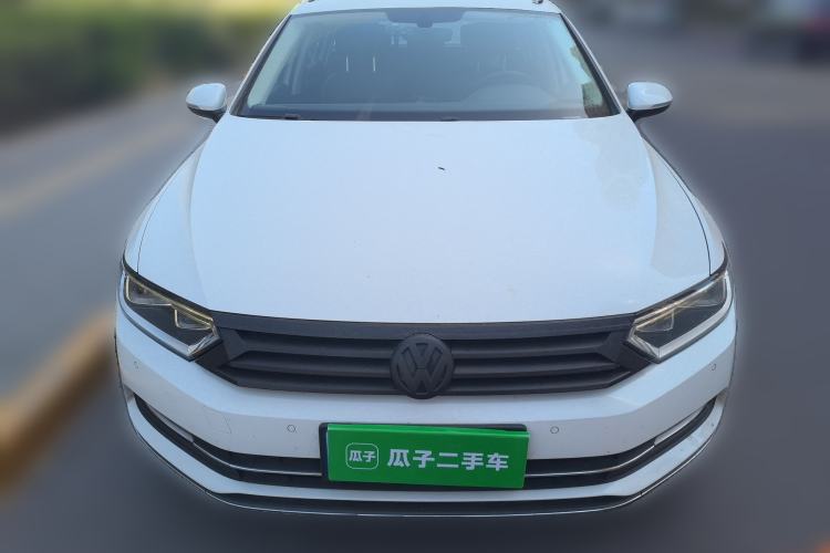 Used Volkswagen Variant 2017 380TSI Two-Wheel Drive Comfort Edition Front